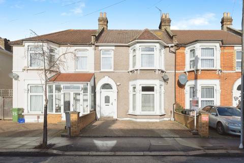Kinfauns Road, ILFORD, Essex, IG3