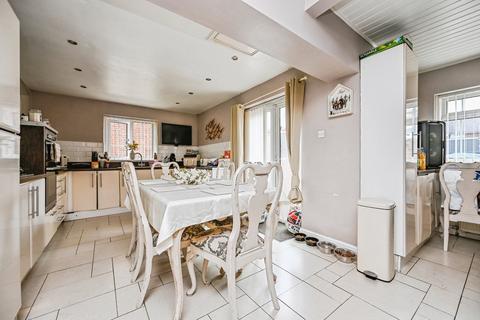 3 bedroom end of terrace house for sale, Station Road, Melling, Liverpool, Merseyside, L31