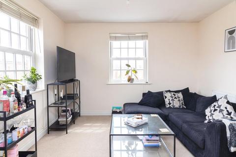 undefined, Greenkeepers Road, Great Denham, Bedford, MK40