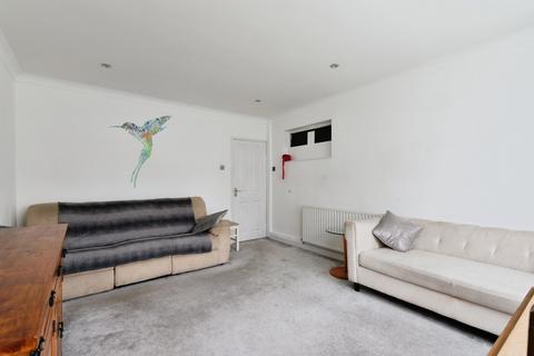 2 bedroom terraced house for sale, Greenway, Billericay, Essex, CM11