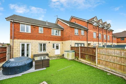 undefined, Longfellow Close, Kirkby, Liverpool, Merseyside, L32