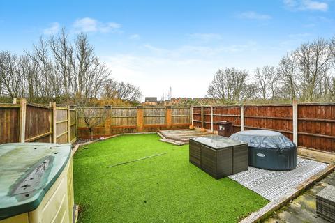undefined, Longfellow Close, Kirkby, Liverpool, Merseyside, L32