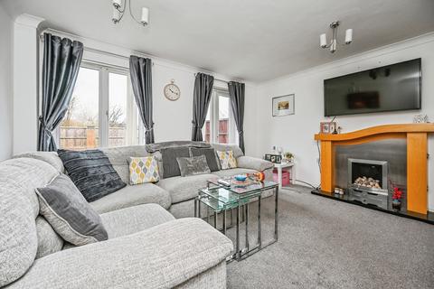 undefined, Longfellow Close, Kirkby, Liverpool, Merseyside, L32