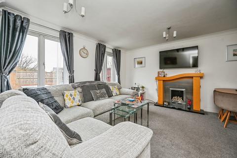 undefined, Longfellow Close, Kirkby, Liverpool, Merseyside, L32