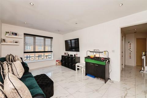 2 bedroom flat for sale, Bridge Road, Wickford, SS11