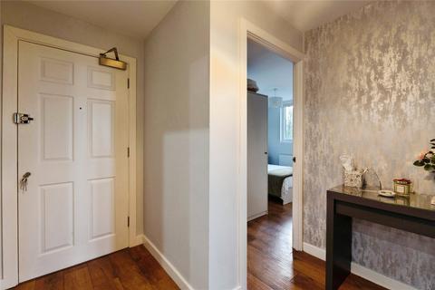 2 bedroom flat for sale, Radford Way, Billericay, Essex, CM12