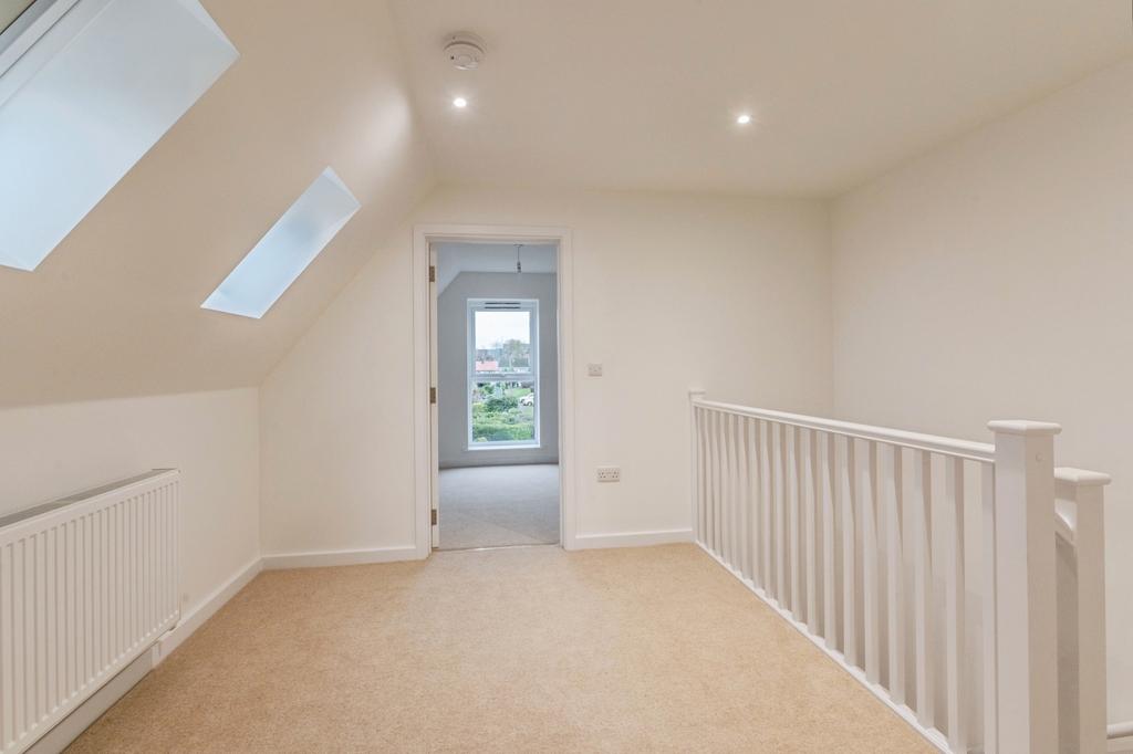 2nd Floor Landing