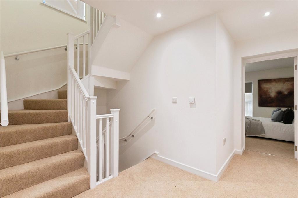 1st Floor Landing
