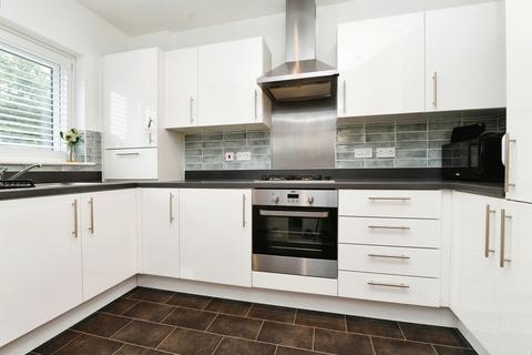 2 bedroom terraced house for sale, Widvale Road, Mountnessing, Brentwood, Essex, CM15