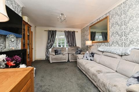 2 bedroom semi-detached house for sale, Cotswold Gardens, BRENTWOOD, Essex, CM13