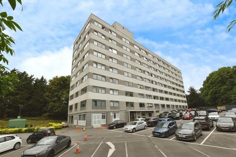 2 bedroom flat for sale, Hubert Road, Brentwood, Essex, CM14