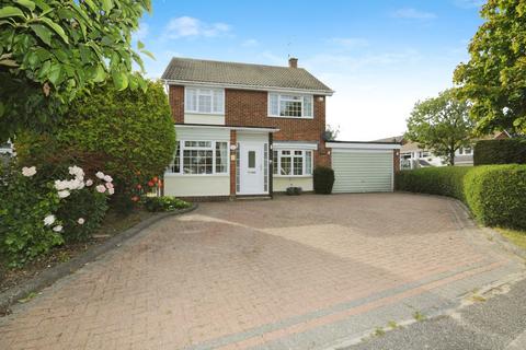 3 bedroom detached house for sale, Wyatts Green Lane, Wyatts Green, Brentwood, Essex, CM15
