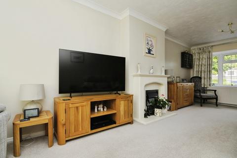 3 bedroom detached house for sale, Wyatts Green Lane, Wyatts Green, Brentwood, Essex, CM15
