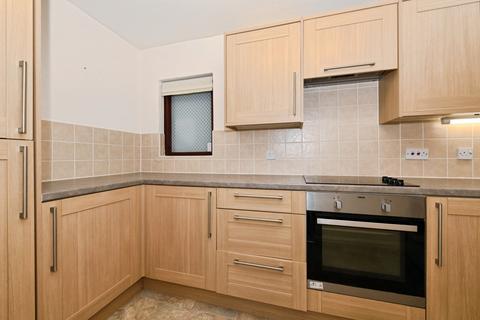 2 bedroom flat for sale, Eastfield Road, BRENTWOOD, Essex, CM14