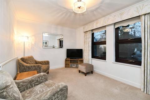 2 bedroom flat for sale, Queens Road, Brentwood, Essex, CM14