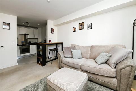 2 bedroom flat for sale, The Meads, Ongar Road, Brentwood, Essex, CM15
