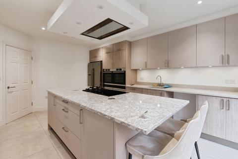 3 bedroom end of terrace house for sale, Osborne Heights, Warley, Brentwood, Essex, CM14