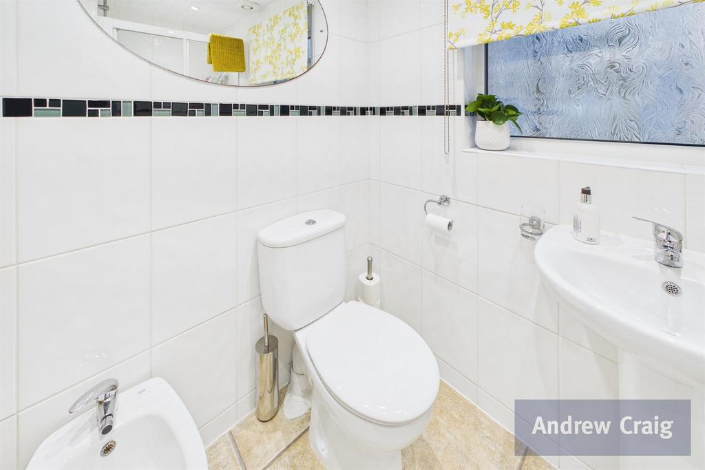 Ground Floor Shower