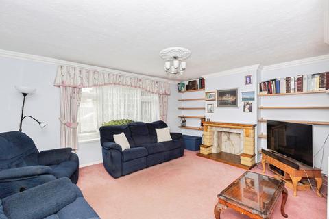 undefined, Aragon Drive, Ilford, IG6