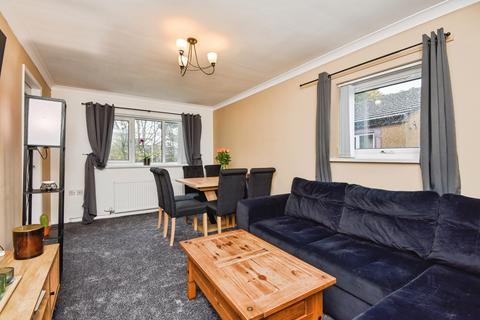 2 bedroom flat for sale, Baycliffe Crescent, Morecambe, Lancashire, LA4