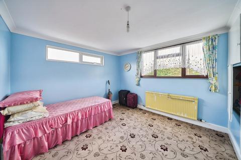 undefined, Meriden Close, Ilford, IG6