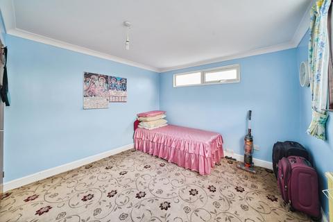 undefined, Meriden Close, Ilford, IG6