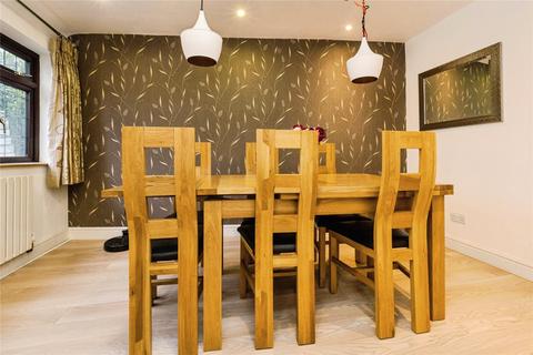4 bedroom semi-detached house for sale, Peregrine Road, Ilford, IG6