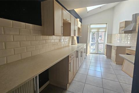 undefined, Derwent Road West, Liverpool, Merseyside, L13