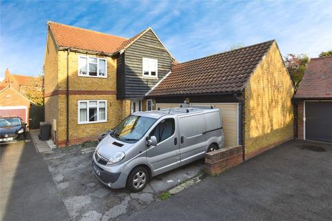 4 bedroom detached house for sale, Middleton Row, South Woodham Ferrers, Chelmsford, Essex, CM3