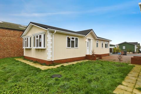 undefined, Hawk Hill, Battlesbridge, Wickford, Essex, SS11
