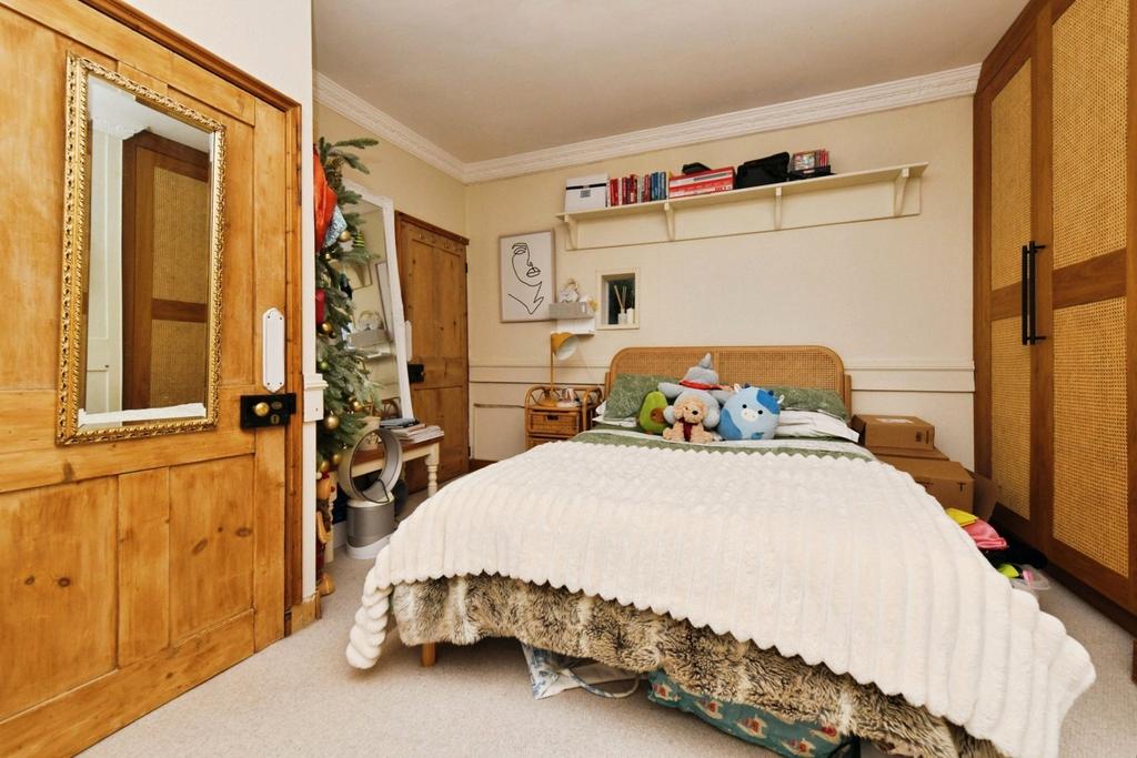 Pbox-IMG.jpg