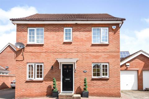 undefined, Frobisher Gardens, Chafford Hundred, Grays, Essex, RM16