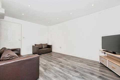 2 bedroom terraced house for sale, Sewell Close, GRAYS, Essex, RM16