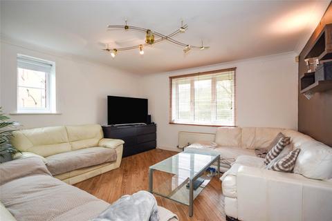 2 bedroom flat for sale, Sachfield Drive, Chafford Hundred, Grays, Essex, RM16