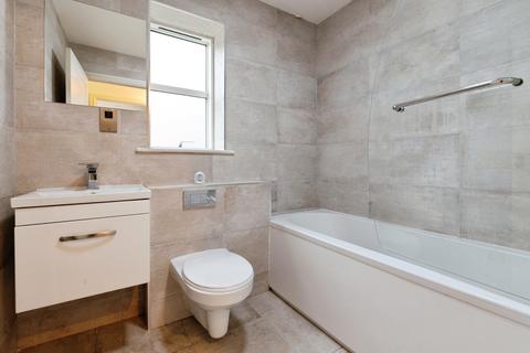 2 bedroom flat for sale, Dudley Close, GRAYS, Essex, RM16