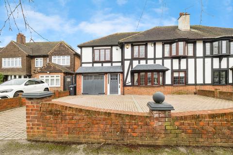 Mount Pleasant Road, Chigwell, Essex, IG7