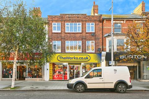 1 bedroom flat for sale, Station Road, Clacton-on-Sea, CO15