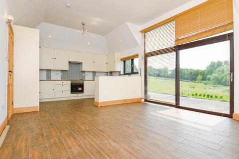 2 bedroom barn conversion for sale, Tenpenny Hill, Thorrington, Colchester, Essex, CO7