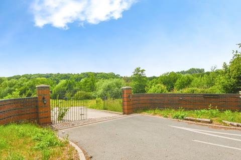 2 bedroom barn conversion for sale, Tenpenny Hill, Thorrington, Colchester, Essex, CO7