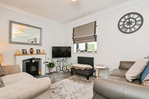 3 bedroom bungalow for sale, Oakmead Road, St. Osyth, Clacton-on-Sea, Essex, CO16