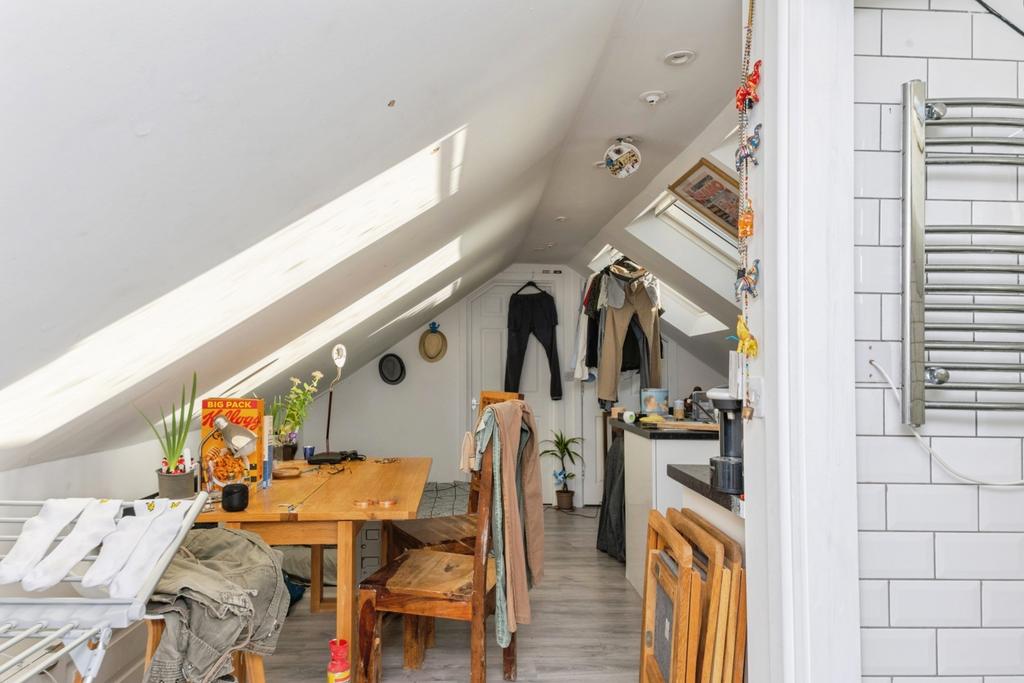 Flat 5 Studio