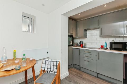 5 bedroom detached house for sale, Rosemary Road, Clacton-on-Sea, Essex, CO15