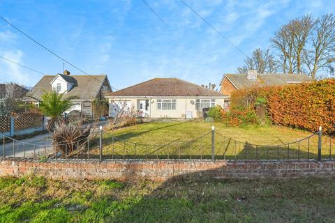 3 bedroom bungalow for sale, Point Clear Road, St. Osyth, Clacton-on-Sea, Essex, CO16