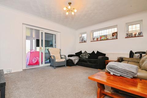 3 bedroom bungalow for sale, Point Clear Road, St. Osyth, Clacton-on-Sea, Essex, CO16