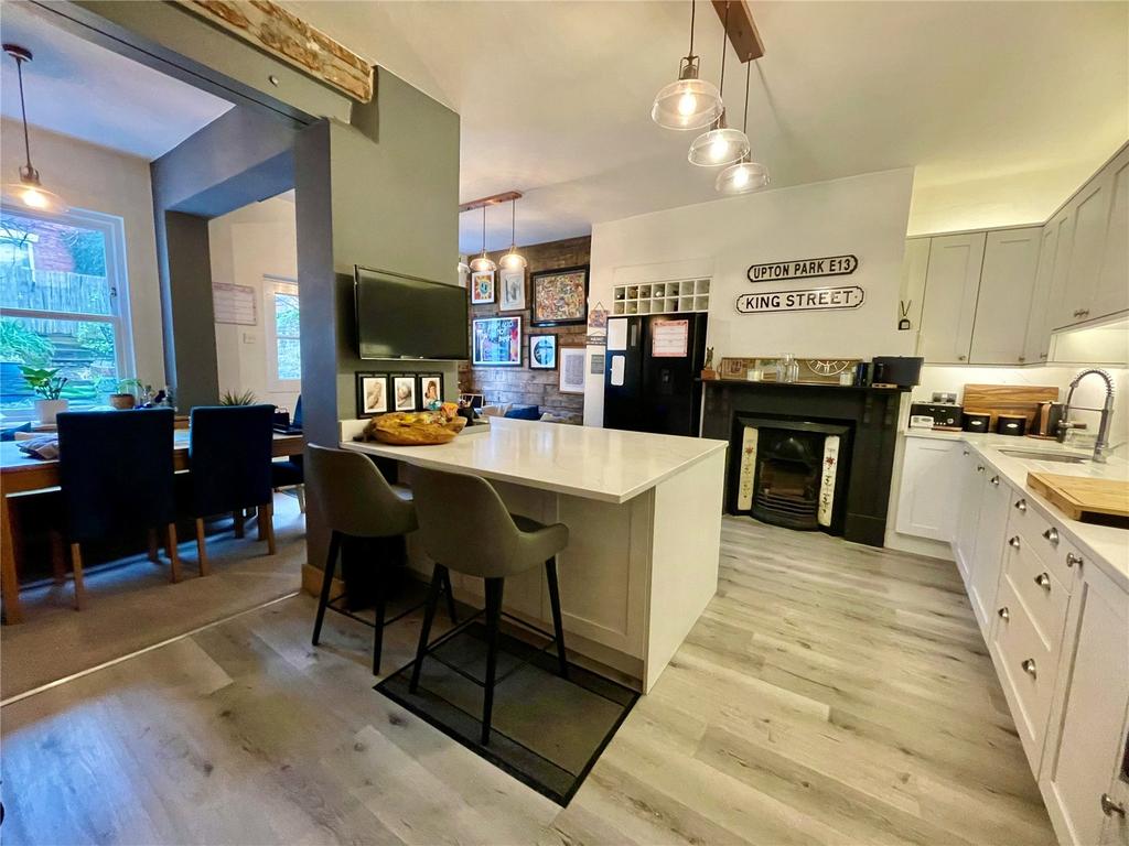 Breakfast Kitchen