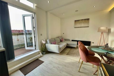 2 bedroom flat for sale, Glovers Court, Preston, Lancashire, PR1