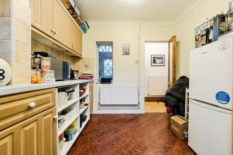 2 bedroom terraced house for sale, White Hart Lane, Romford, RM7