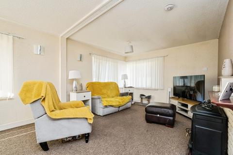 undefined, Sunset Drive, Havering-Atte-Bower, Romford, RM4