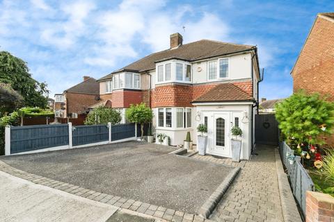Brockley Crescent, Romford, RM5
