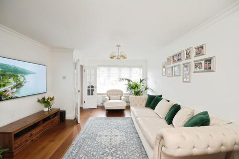3 bedroom terraced house for sale, Fox Close, Romford, RM5